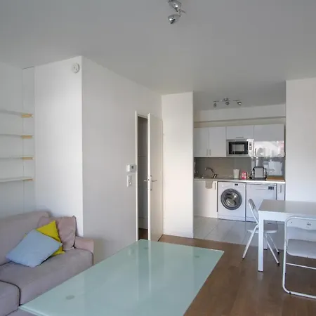 アパート Nice 41 M Quiet And New With Terracepretty View *